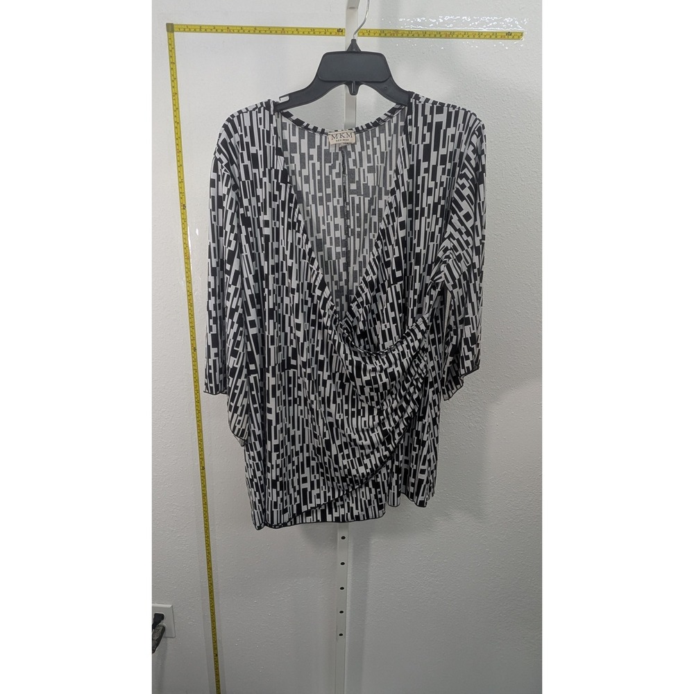 MKM Designs Womens 3X Top Black White Geometric V-Neck Wrap Front 3/4‎ Sleeve